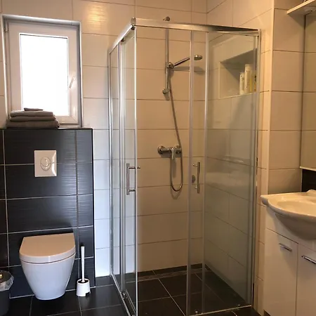 Apartman Maral *