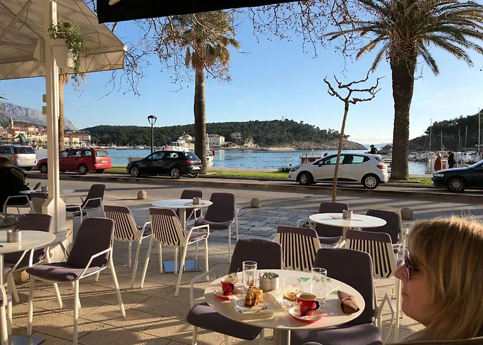 Апартаменты Maral *